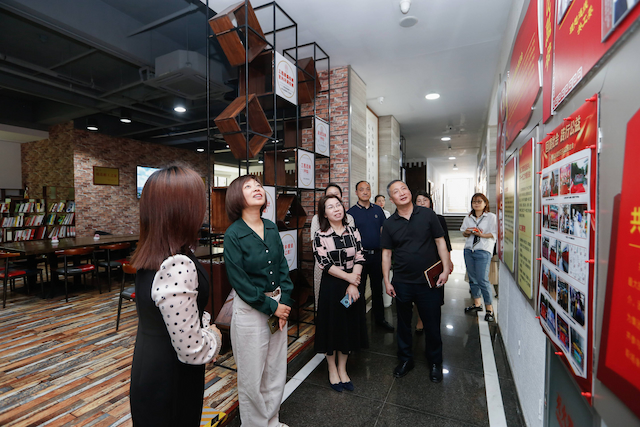 _资讯动态_群团文化_理想连线企业集团